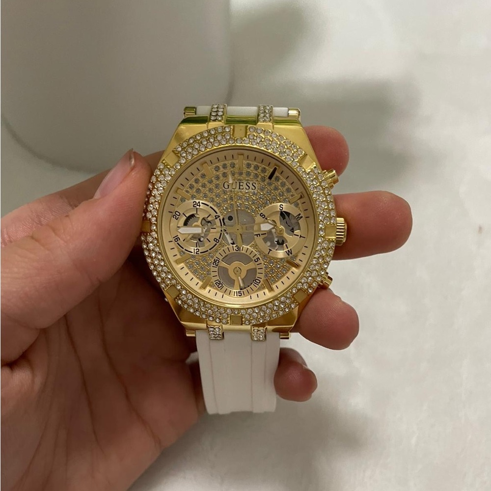 Watch guess